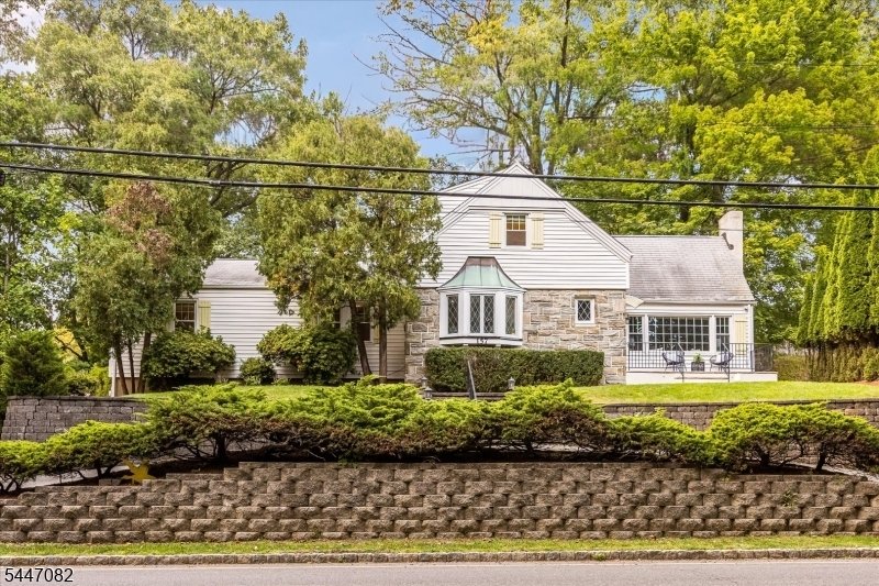 House in Livingston, New Jersey, United States 1 - 18942924