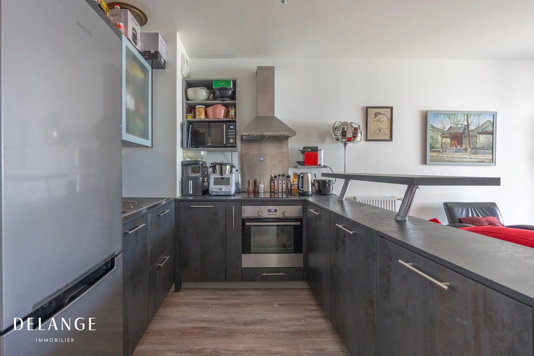 Apartment in Arrondissement of Bobigny, Ile-de-France, France 4 - 18940314
