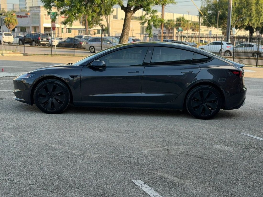 Sedan in Houston, TX, United States 4 - 18940803