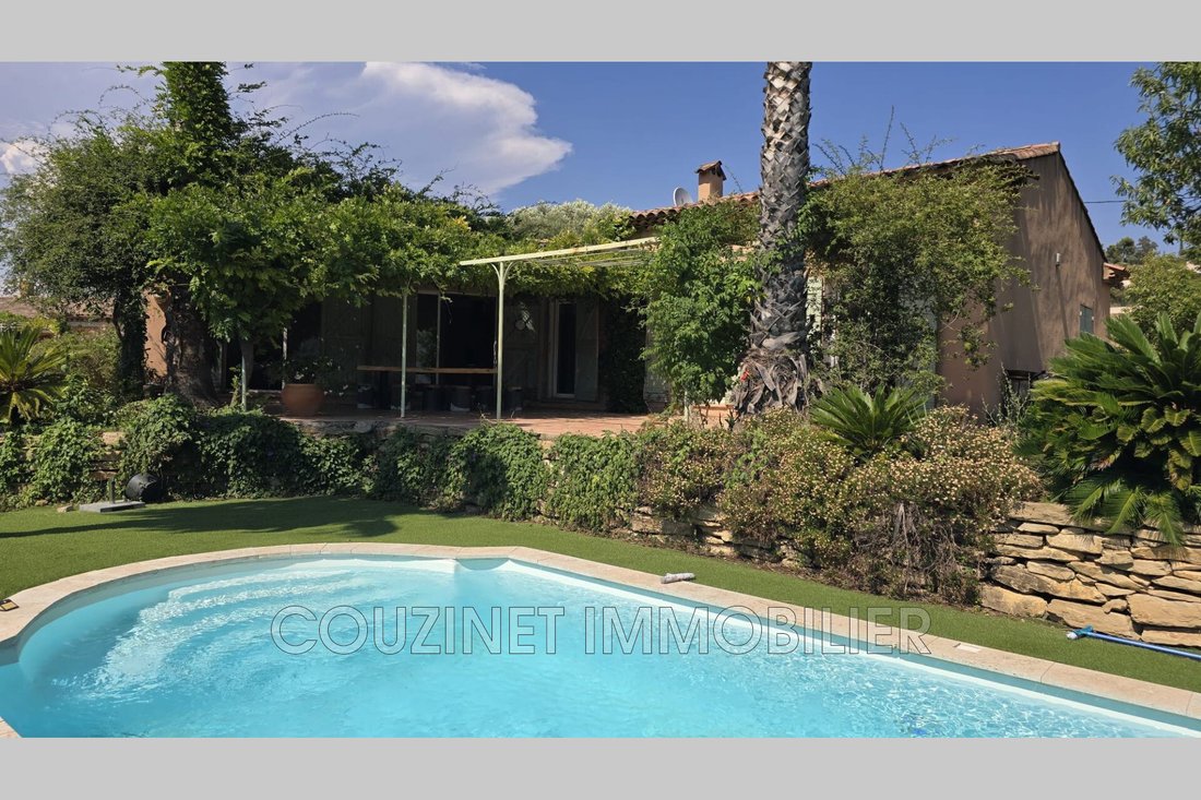 Villa in Le Castellet, Provence-Alpes-Côte d'Azur, France 1 - 18940512