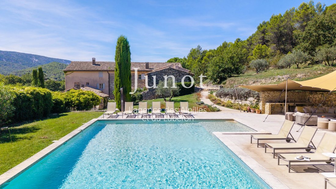 Country House in Ménerbes, Provence-Alpes-Côte d'Azur, France 3 - 18626962