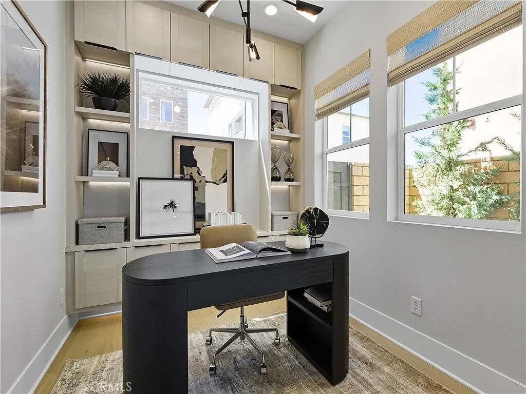 Condo in Montebello, California, United States 5 - 18943310
