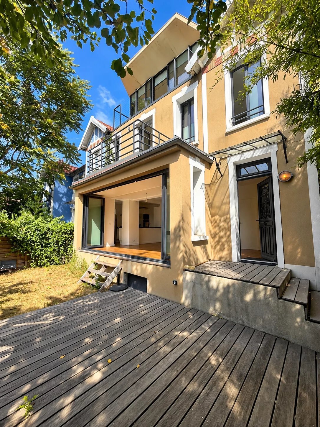 Apartment in Arrondissement of Bobigny, Ile-de-France, France 1 - 18939732