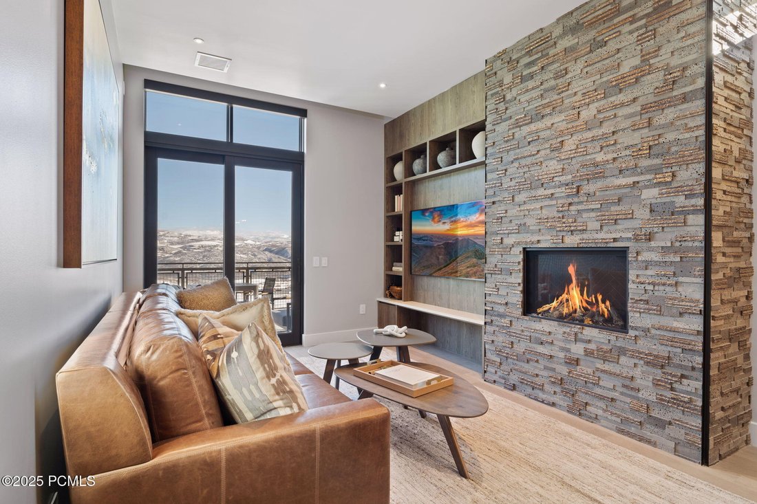 Condo in Park City, Utah, United States 5 - 18942380