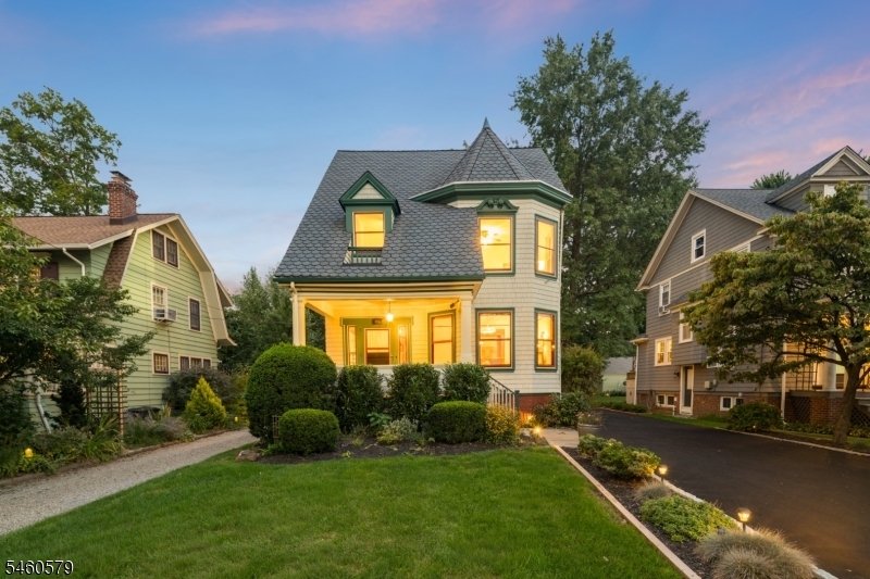 House in Maplewood, New Jersey, United States 1 - 18942877