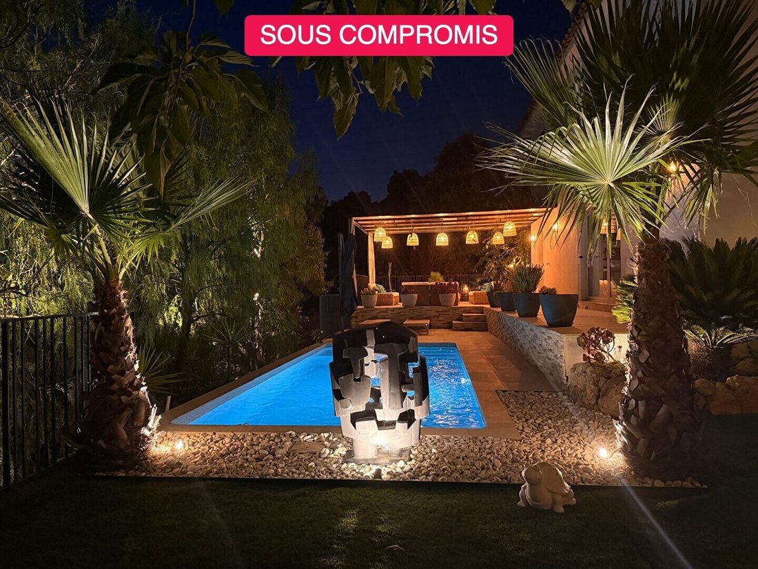 Villa in Trans-en-Provence, Provence-Alpes-Côte d'Azur, France 1 - 18536555