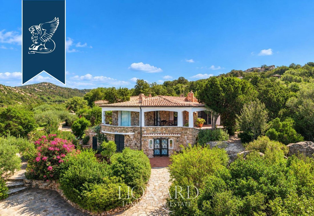 Villa in Arzachena, Sardinia, Italy 4 - 18943991