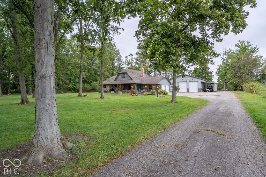 House in Fountaintown, Indiana, United States 3 - 18939518