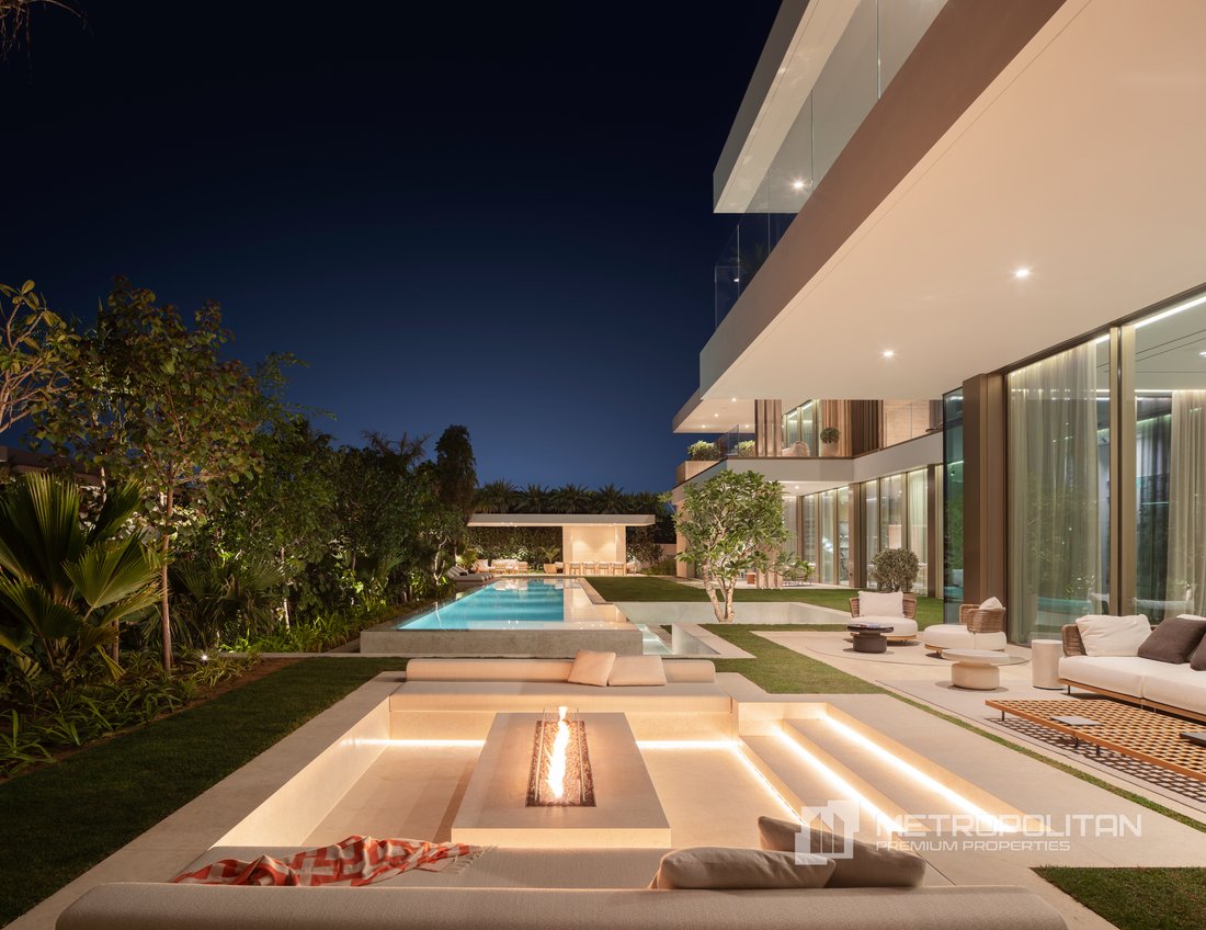 Villa in Palm Jumeirah, Dubai, United Arab Emirates 2 - 18852057