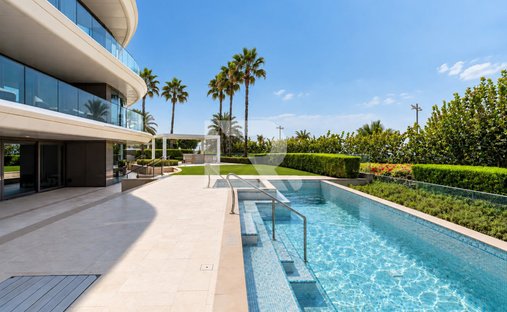Apartment in Palm Jumeirah, Dubai, United Arab Emirates 1