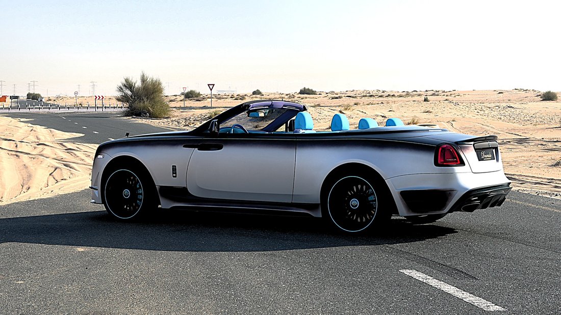 Cabriolet in Dubai, United Arab Emirates 5 - 18945438