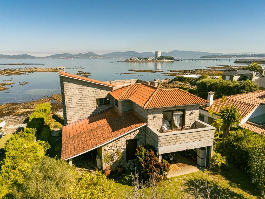 Villa in Oia, Vigo, Spain 2 - 18945901