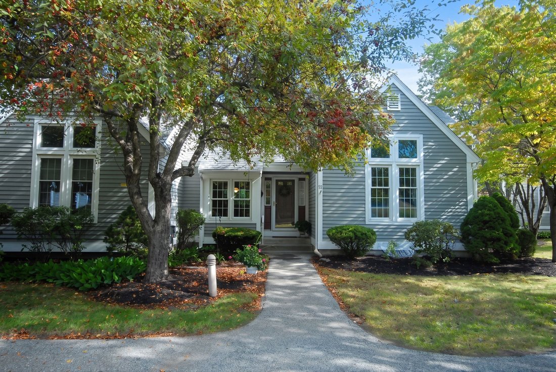 Condo in Acton, Massachusetts, United States 1 - 18945609