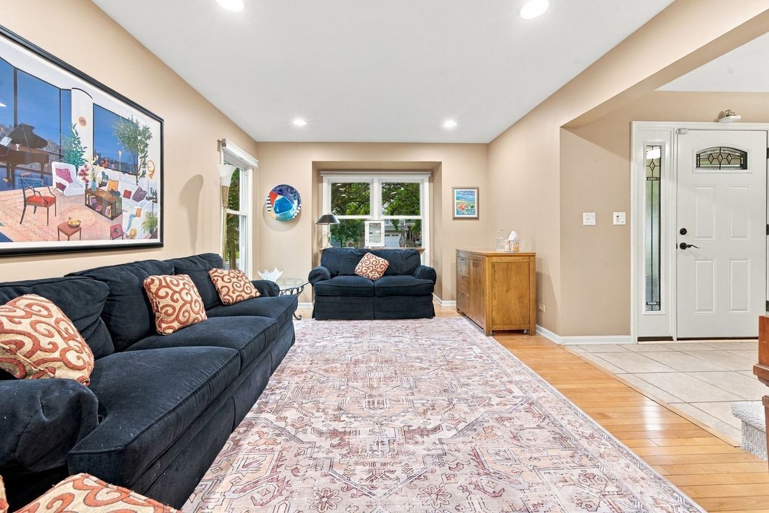 House in Buffalo Grove, Illinois, United States 5 - 18946179