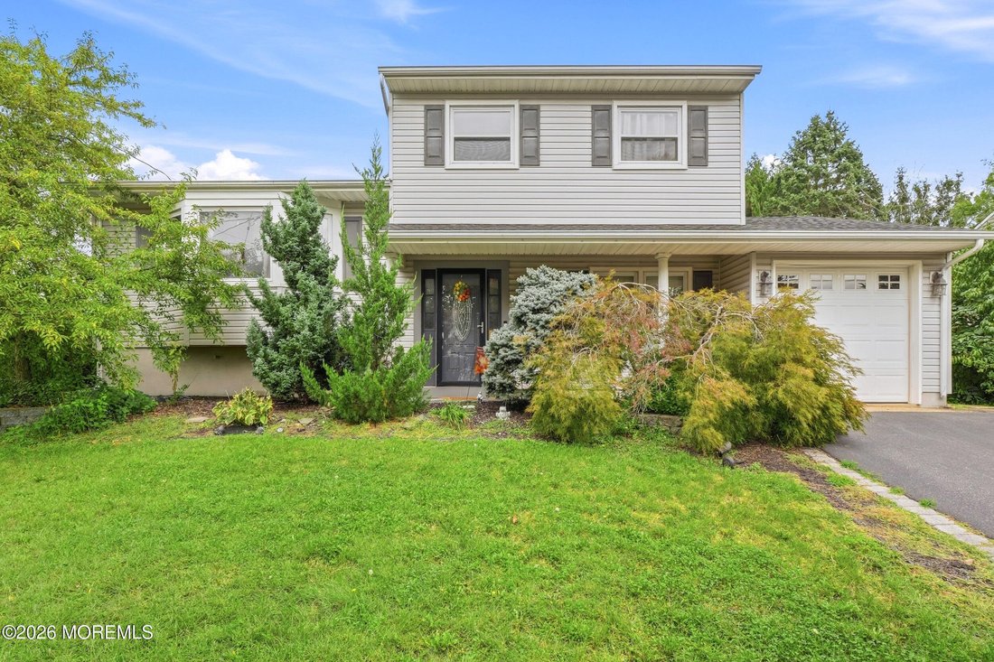 House in Old Bridge Township, New Jersey, United States 1 - 18945674