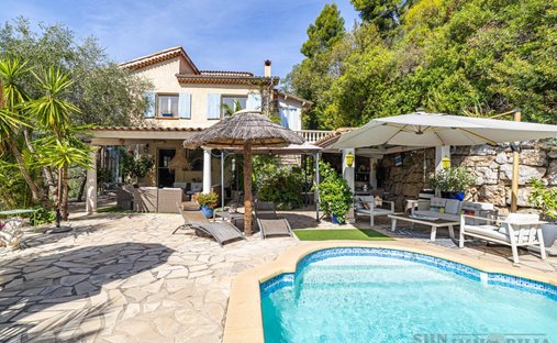 House in Castagniers, Provence-Alpes-Côte d'Azur, France 1