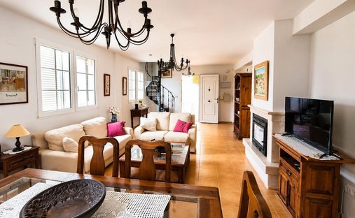 House in Cullera, Valencian Community, Spain 1