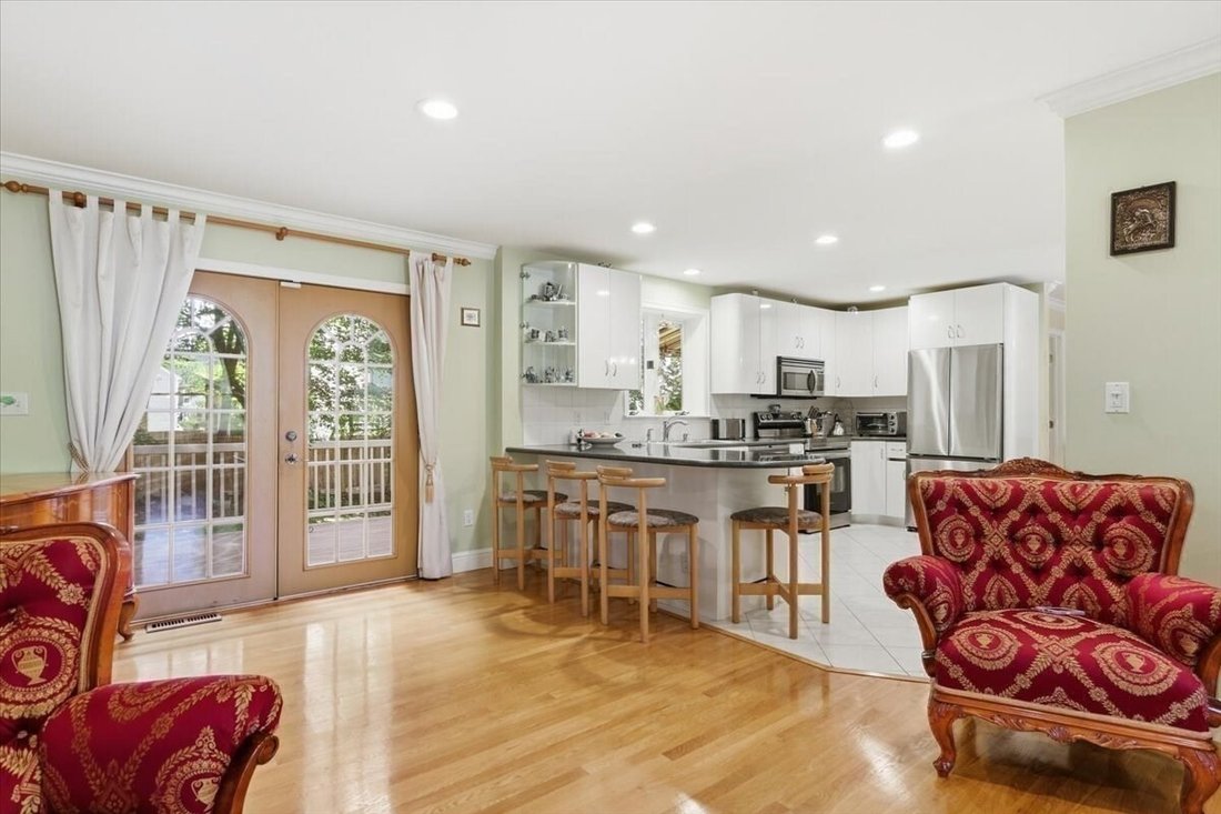 House in Newton, Massachusetts, United States 4 - 18945381