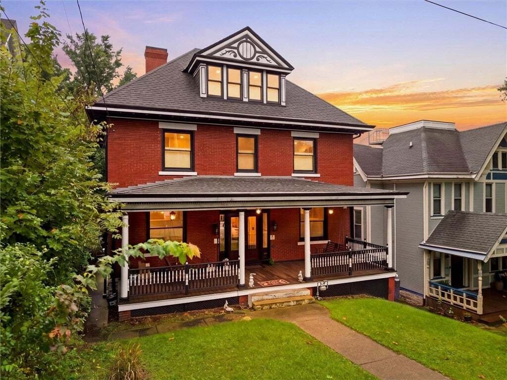 House in Pittsburgh, Pennsylvania, United States 1 - 18945938