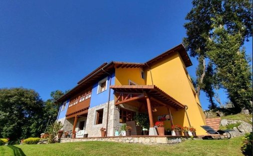 Country House in Ribadesella, Asturias, Spain 1