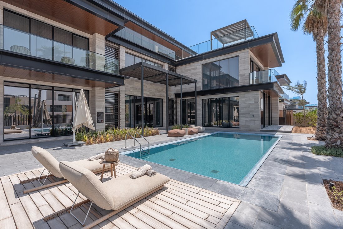 House in Al Reem Island / Jazeerat Al Reem, Abu Dhabi, United Arab Emirates 1 - 18945376