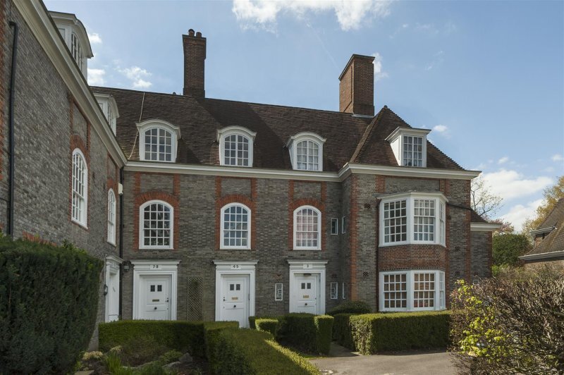 Penthouse in Temple Fortune, Barnet, England 1 - 18946003
