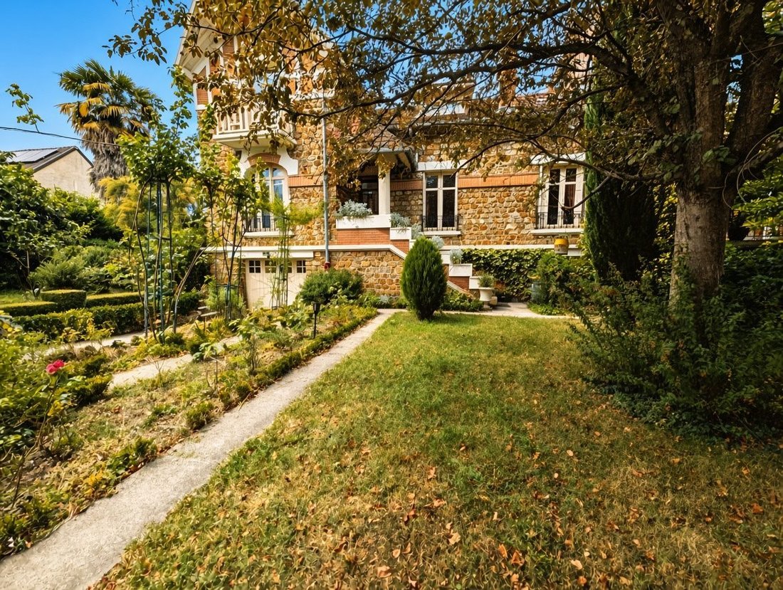 House in Bois de Verrieres-Vaupereux, Verrières-le-Buisson, France 2 - 18415857