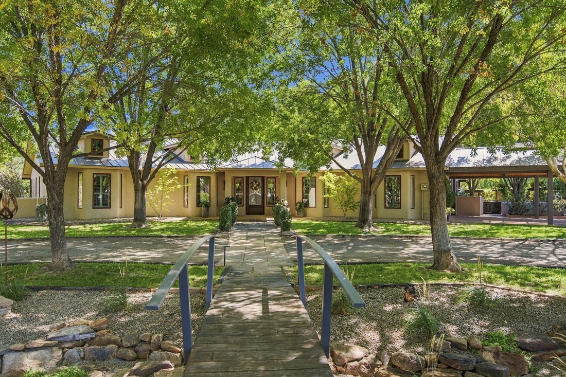 House in Bosque Farms, New Mexico, United States 2 - 18945751