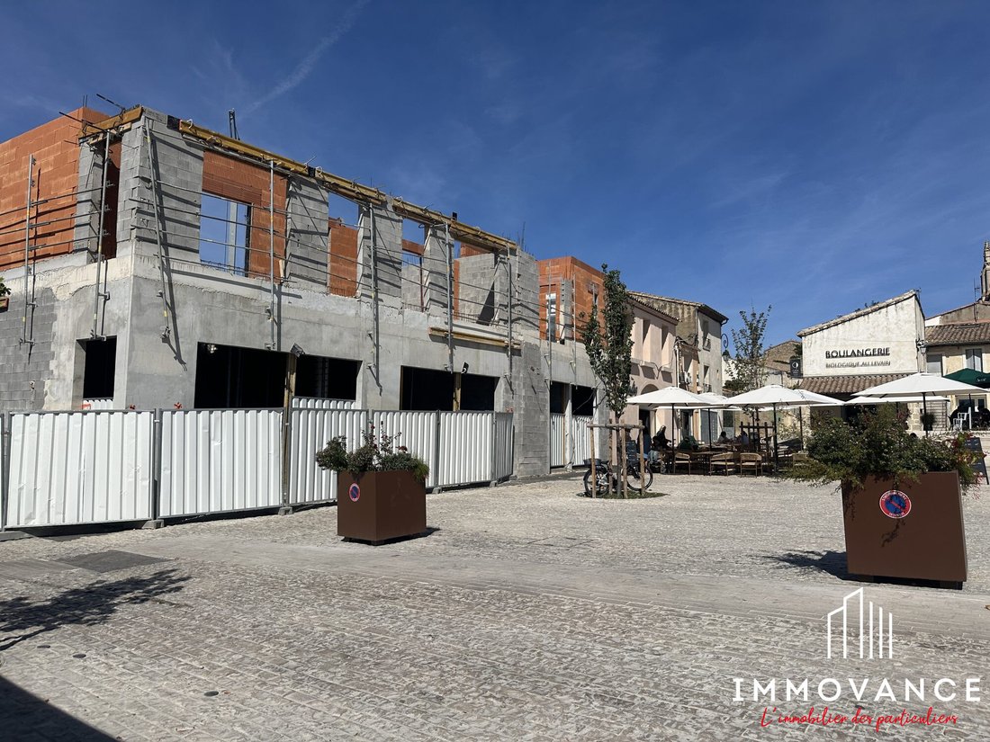 Apartment in Centre Ville, Castries, France 1 - 18433306