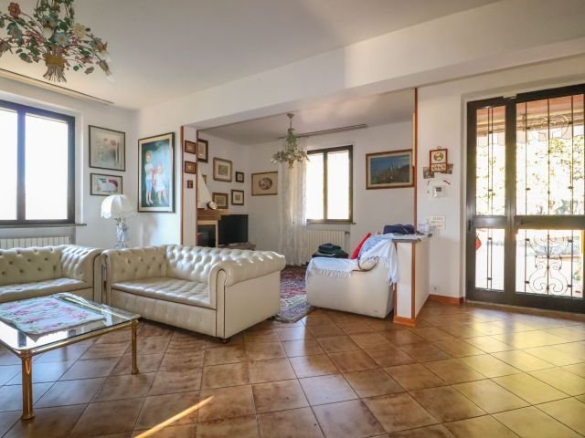 Villa in Sovicille, Tuscany, Italy 3 - 15744296