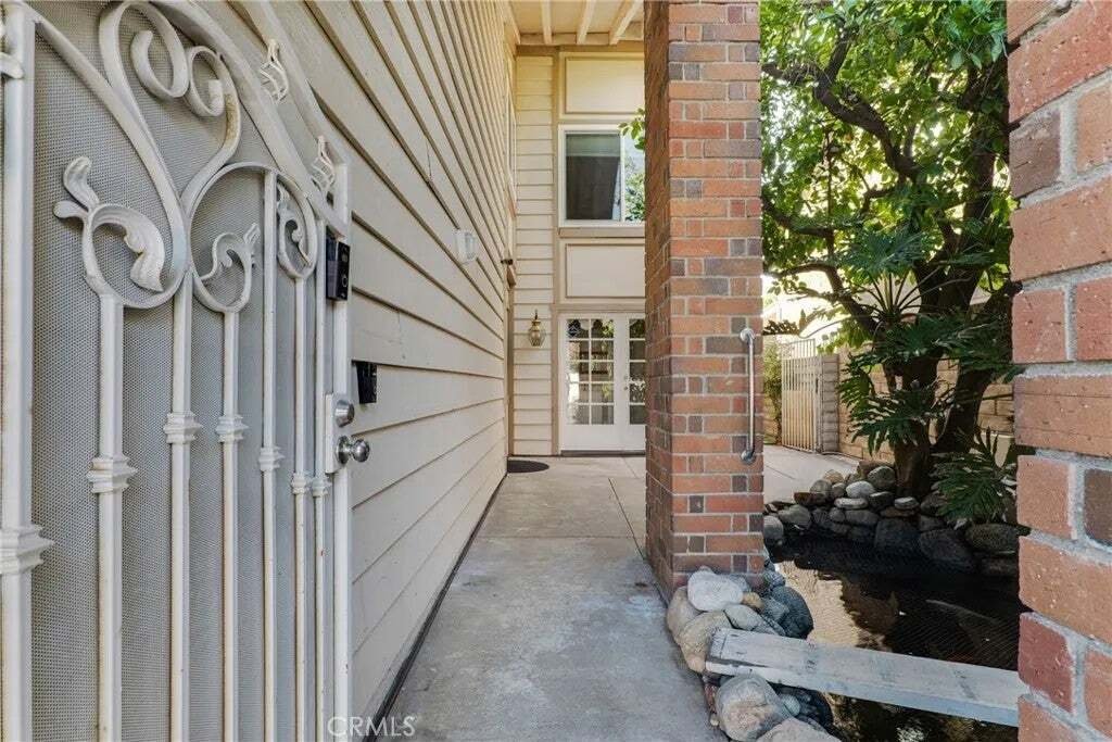 House in Los Angeles, California, United States 3 - 18946126