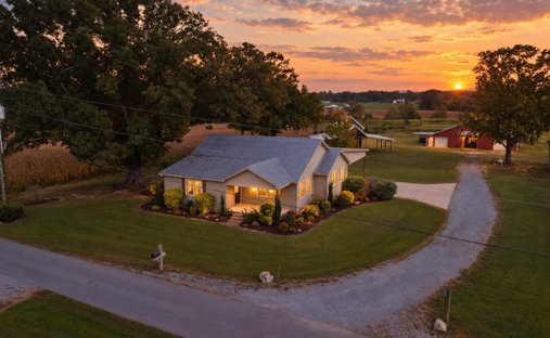 Farm Ranch in Hartselle, Alabama, United States 1
