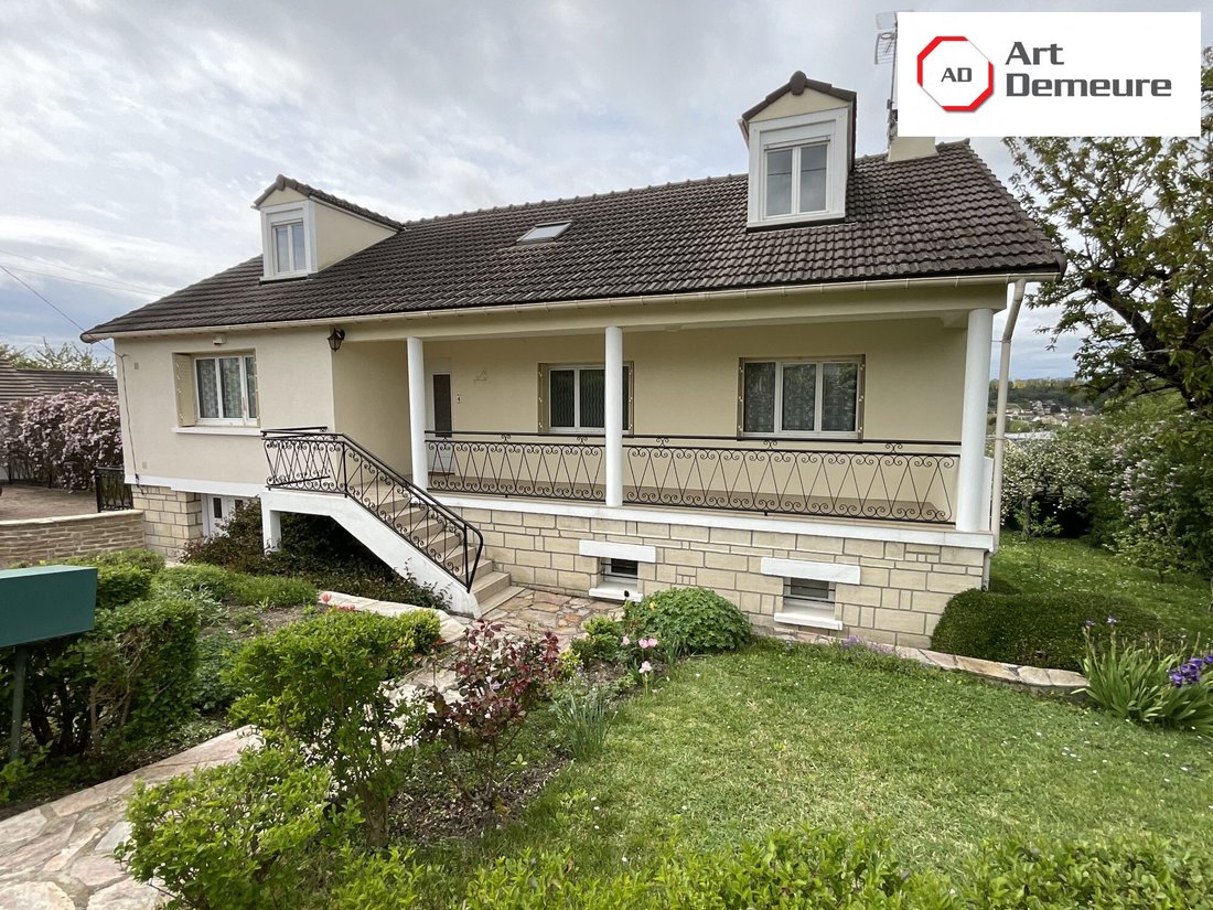 House in Meriel, Ile-de-France, France 2 - 18945456