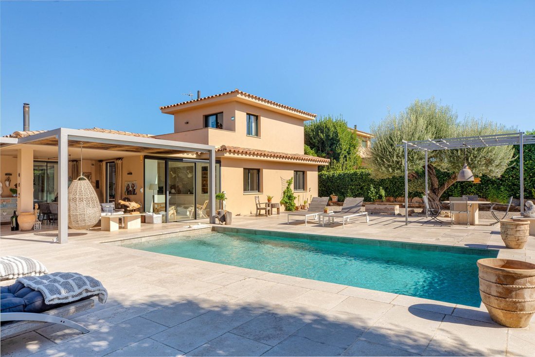 Villa in Pals, Catalonia, Spain 1 - 18946239