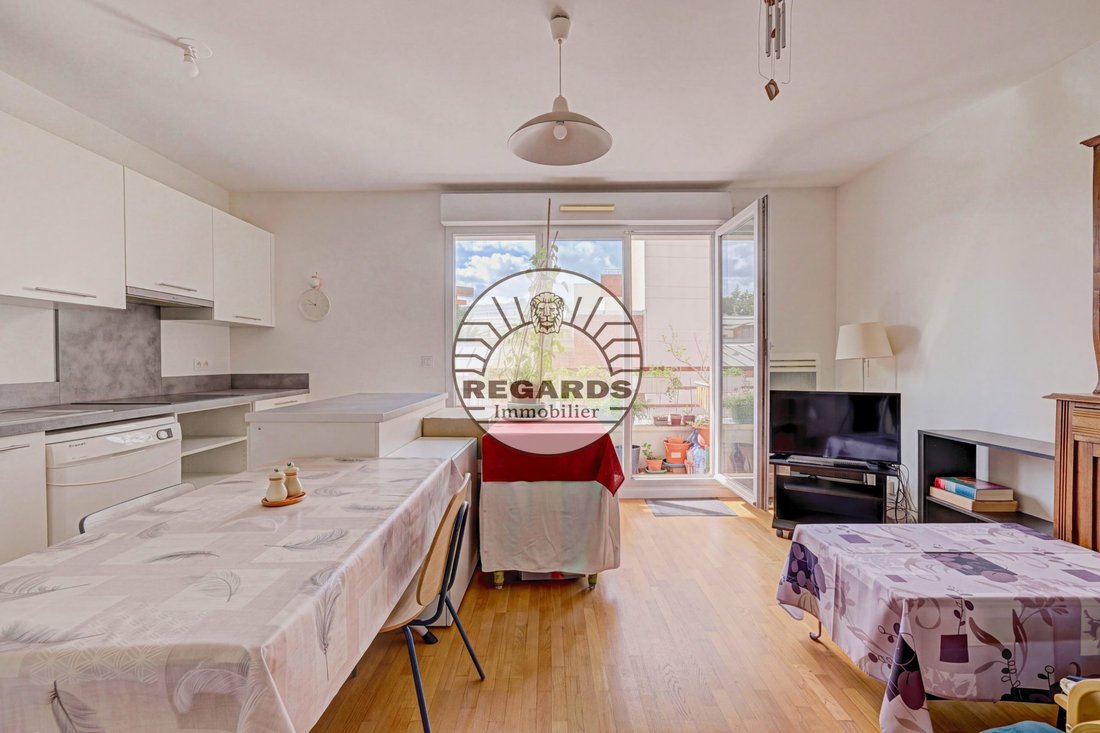 Apartment in Montrouge, Ile-de-France, France 2 - 18945454