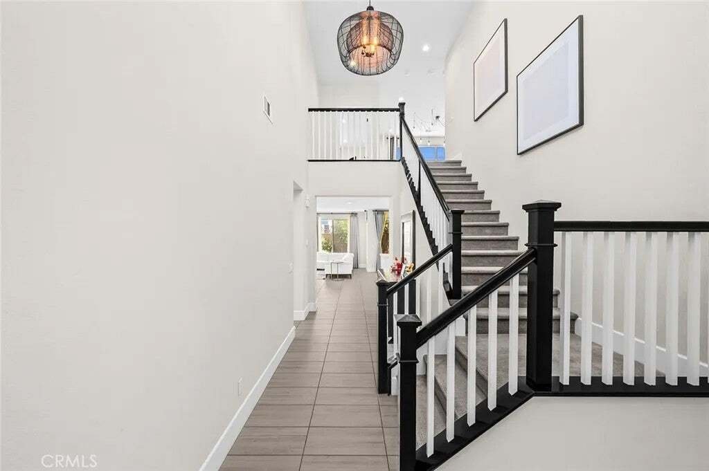 House in Ontario, California, United States 2 - 18946007