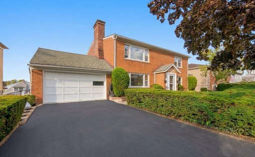 House in Yonkers, New York, United States 1
