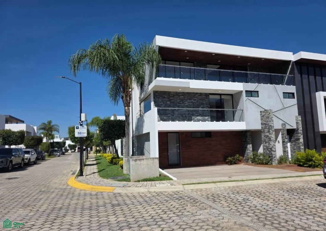 House in Puebla, Puebla, Mexico 2 - 18945659