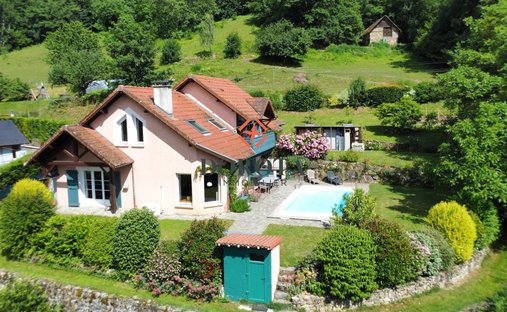 House in Theys, Auvergne-Rhône-Alpes, France 1