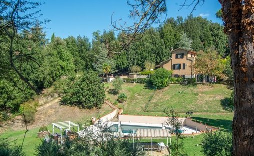 Villa in Sovicille, Tuscany, Italy 1