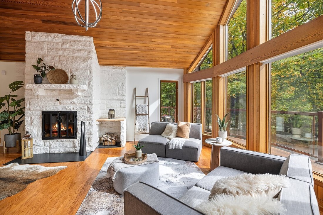 House in Lac-Supérieur, Quebec, Canada 5 - 18943688