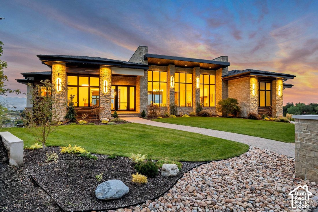 House in Sandy, Utah, United States 4 - 18889102
