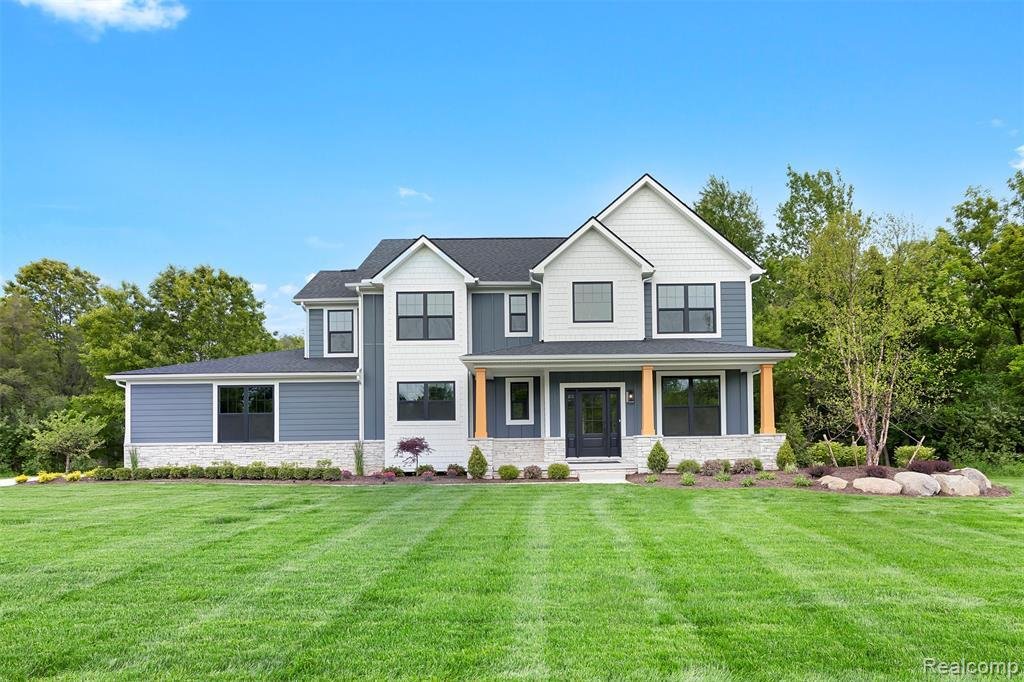 House in Brighton, Michigan, United States 1 - 18945963