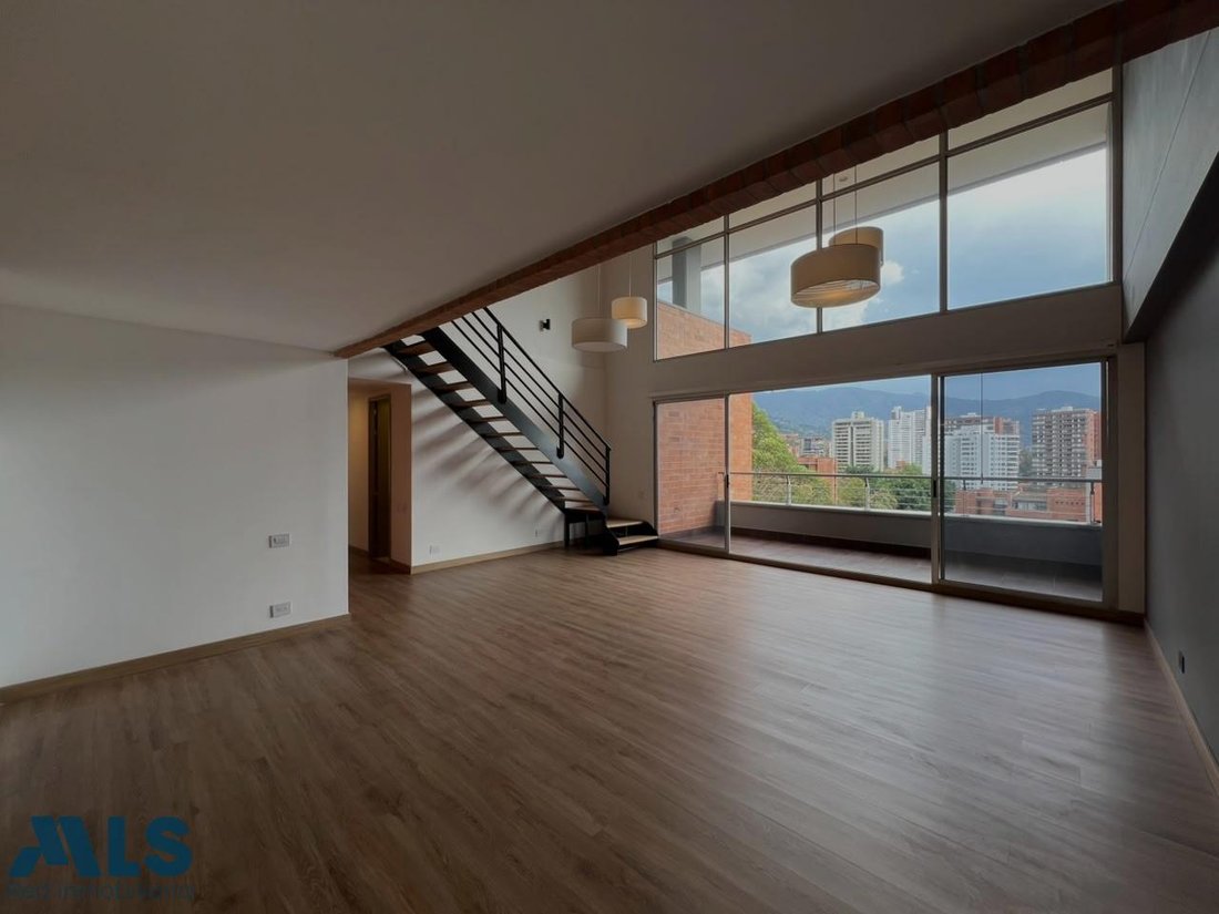 Apartment in Medellín, Antioquia, Colombia 2 - 18946215