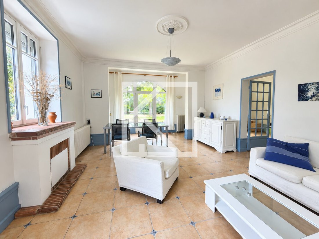 Villa in Briollay, Pays de la Loire, France 4 - 18945447