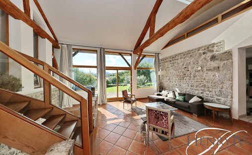 House in Corbonne-Centre-Maréchaux, Saint-Ismier, France 1