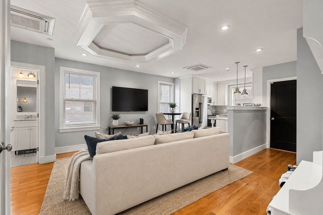 Condo in Somerville, Massachusetts, United States 4 - 18945588