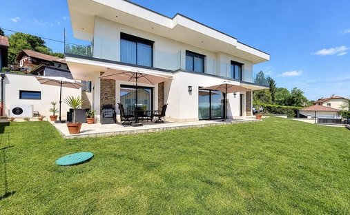 House in Peron, Auvergne-Rhône-Alpes, France 1