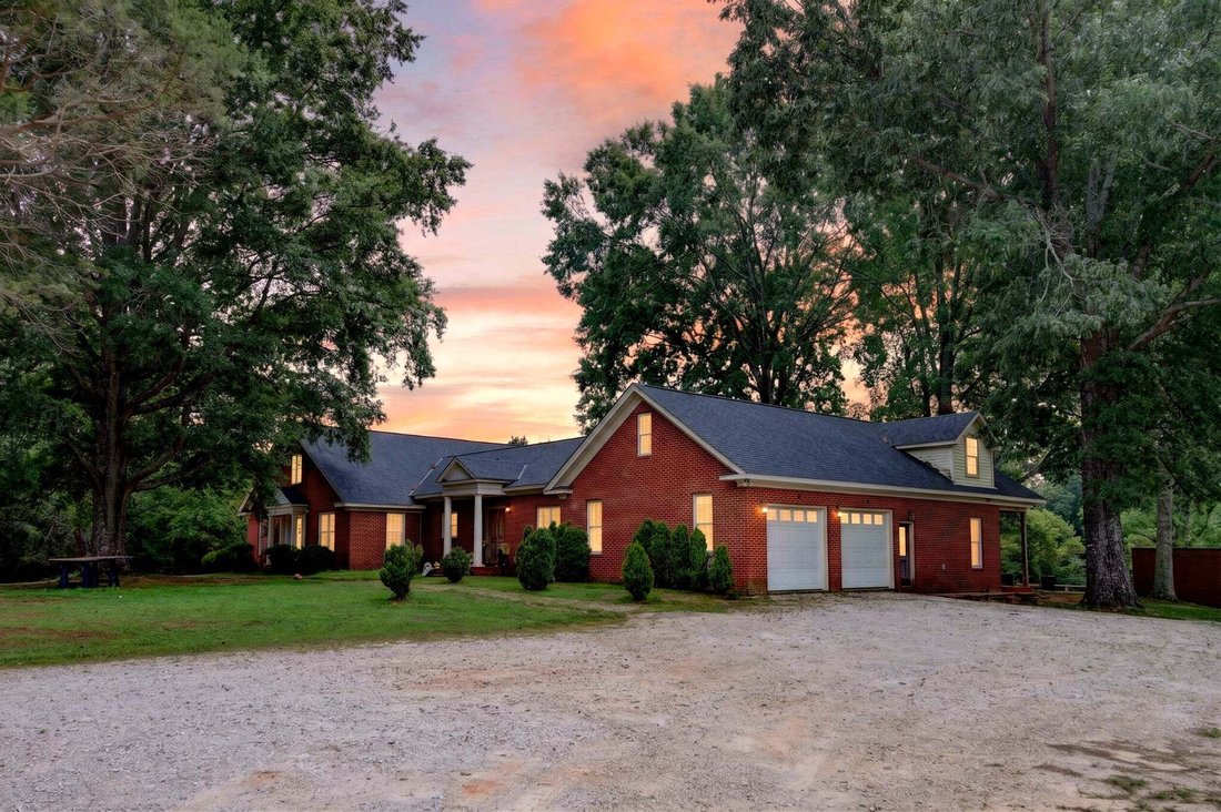 House in Paris, Tennessee, United States 3 - 18946079