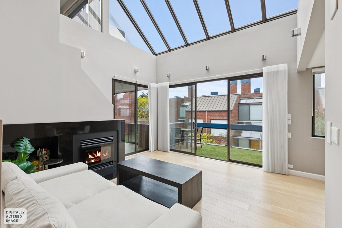 Condo in San Francisco, California, United States 5 - 18945371